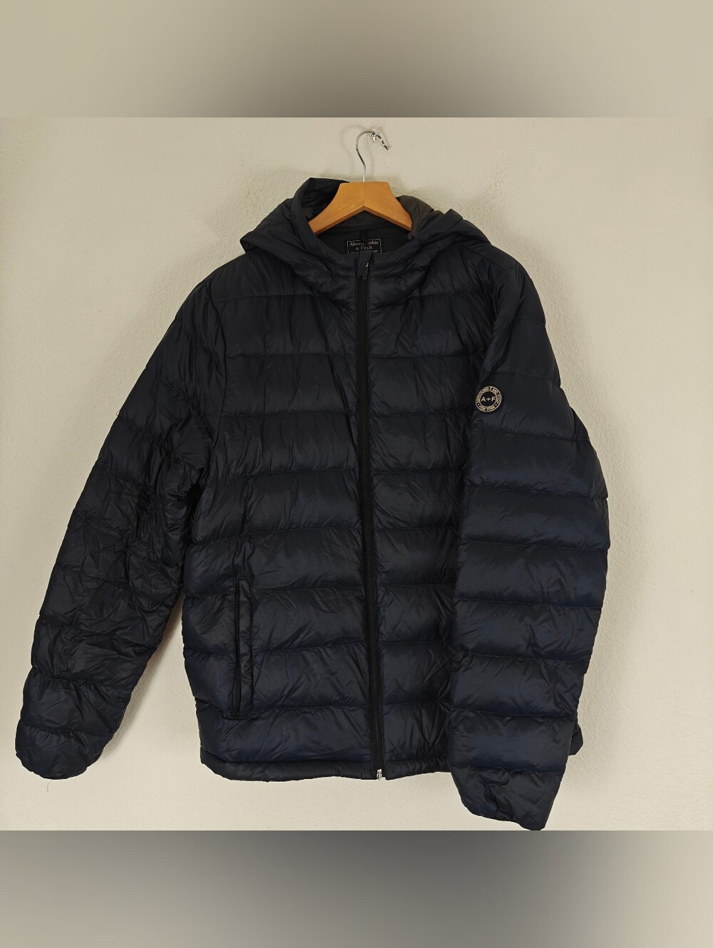 Abercrombie & Fitch Navy Down Puffer Jacket Men's M Hooded Packable Gorpcore